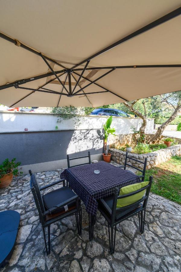 Apartments Maksim And Timon Krk Town Dış mekan fotoğraf